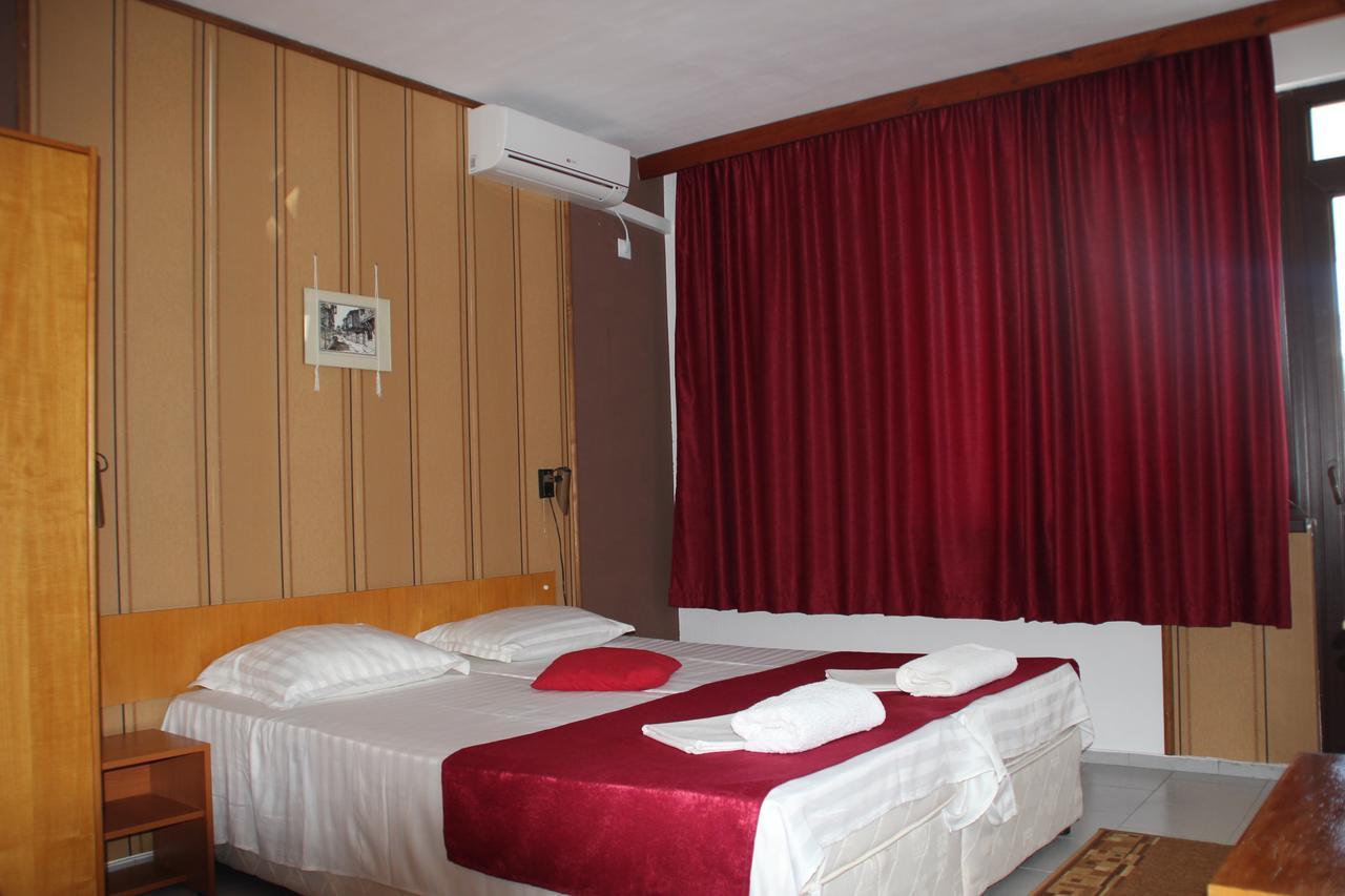 Yankov'S House Hotel Sozopol Buitenkant foto